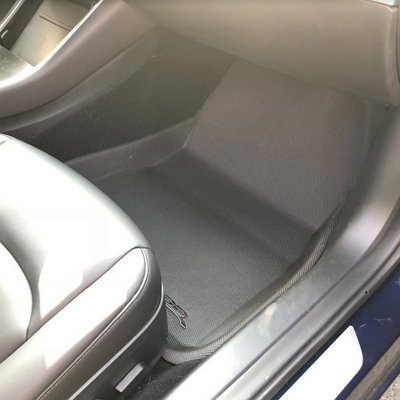 3D MAXpider floor liners for Tesla 3 passenger side