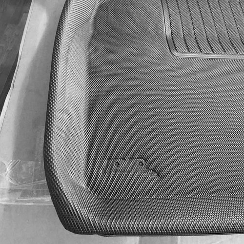 Kagu floor liners with emblem removed